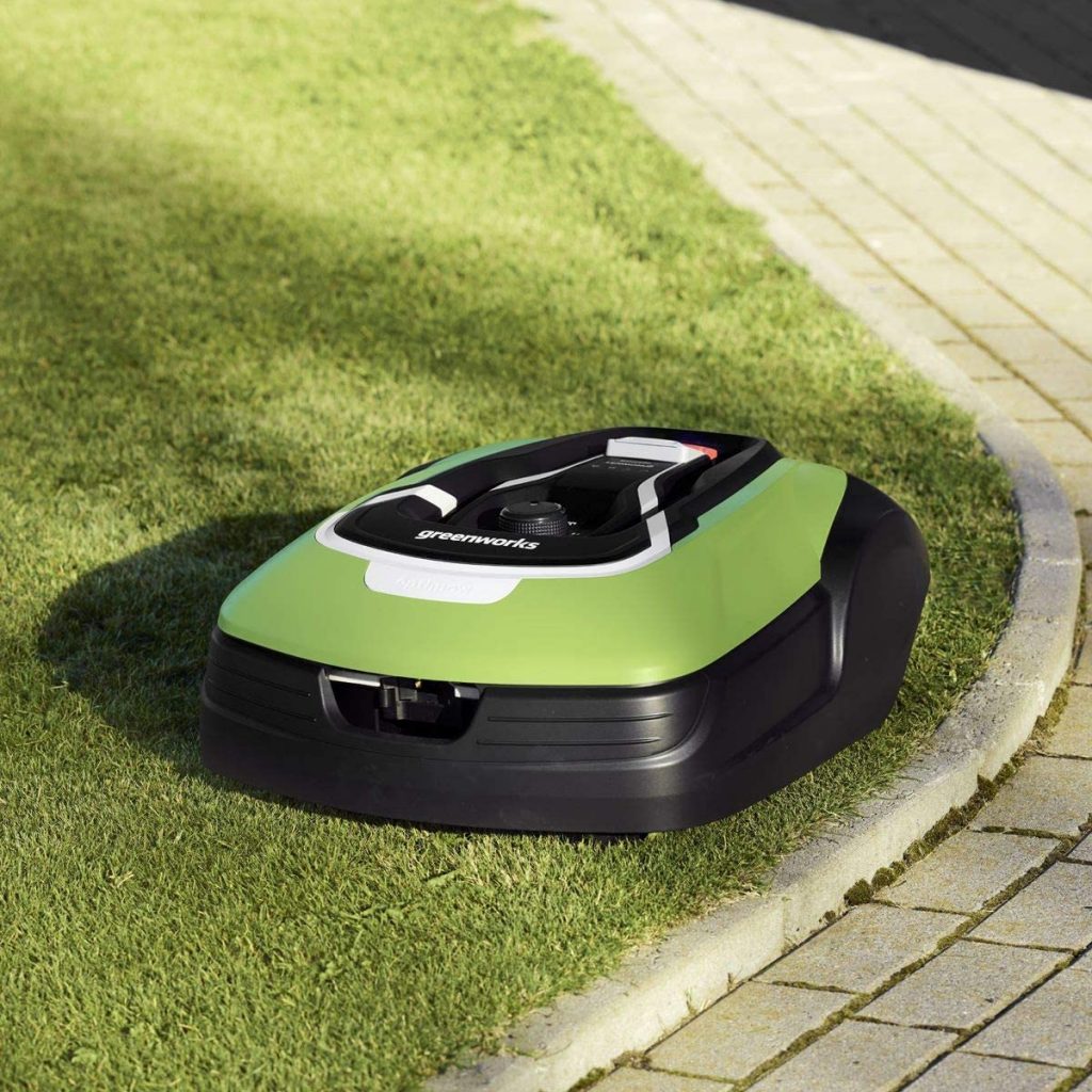 robot tondeuse Greenworks Optimow 10